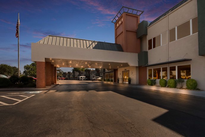 Best Western PLUS Lawton Hotel and Convention Center
